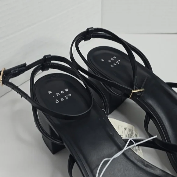 A New Day Elegant Black Sandals Size 11 - Picture 5 of 10